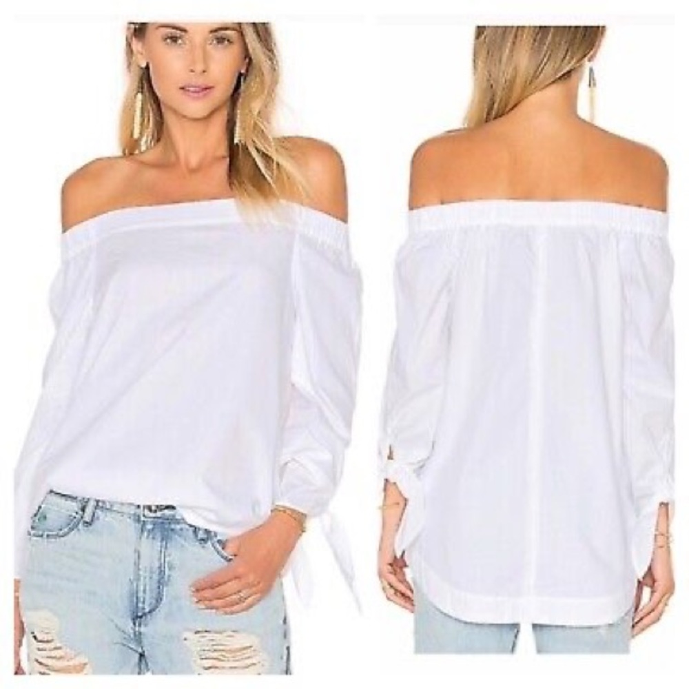 Free People “Show Me Some Shoulder” White Tunic / S / Excellent condition